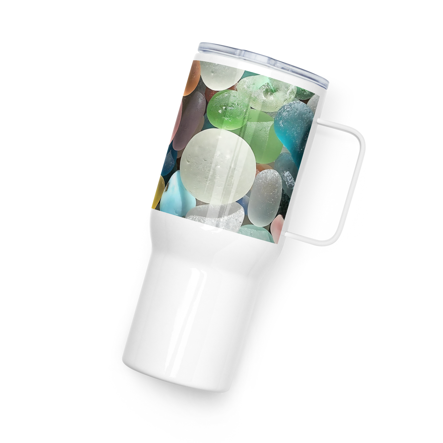 Travel mug with a handle