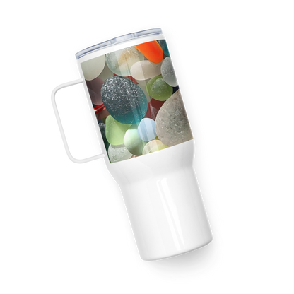 Travel mug with a handle